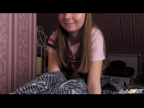 ❤️ Blondie tana tsotsar BFF's dinta sosai kuma ta sami Cum A Bakinta ❤ Batsa kawai ❌